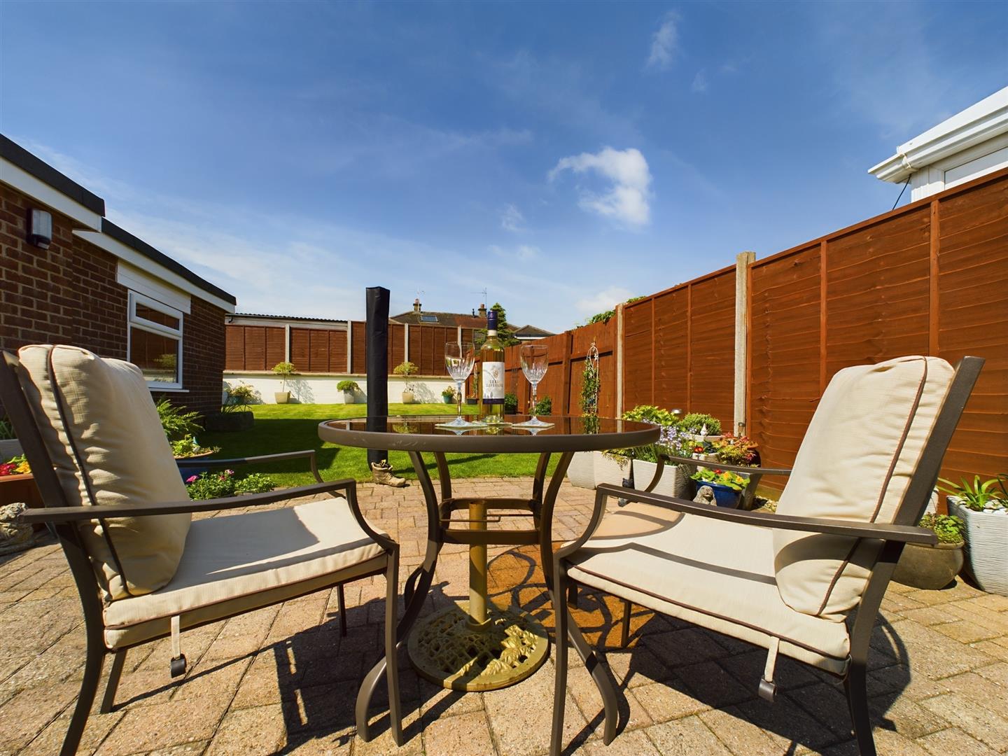 Harewood Avenue, Bridlington Belts Estate Agents